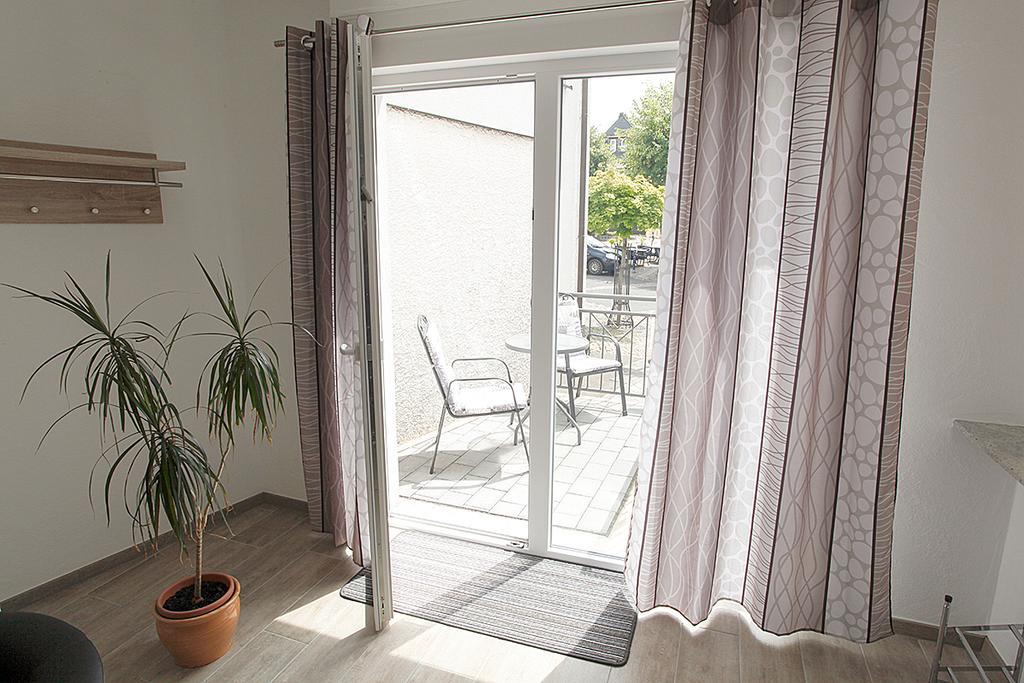 Jg-Haus Ferienwohnungen Bullay Ruang foto